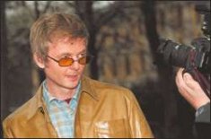 Paul Waaktaar heit jetzt Paul Waaktaar-Savoy